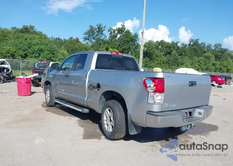 2012 Toyota Tundra Grade 4.6L V8 z USA, uszkodzony, nr VIN 5TFRM5F19CX045359
